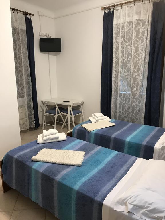 Albergo Chiara Savignone Eksteriør billede
